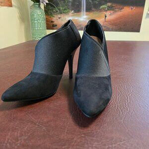 Vera Wang Black Suede & Elastic Booties, Classy & Comfy